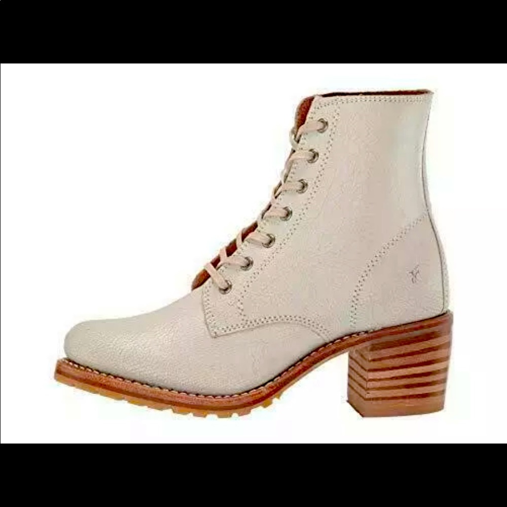 Frye Sabrina Lace Up Boots Leather Combat Off-White Bone Size 9